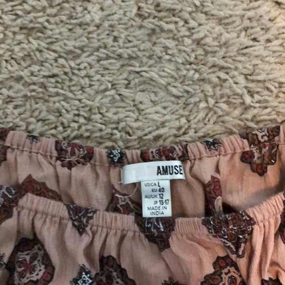 BUCKLE-Pink patterned off the shoulder crop top - Picture 5 of 6